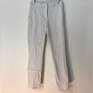 H&M business casual cotton pants | office attire | 🖤🤍 stripes